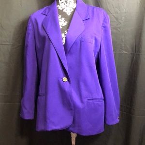 Women’s Single Button Blazer